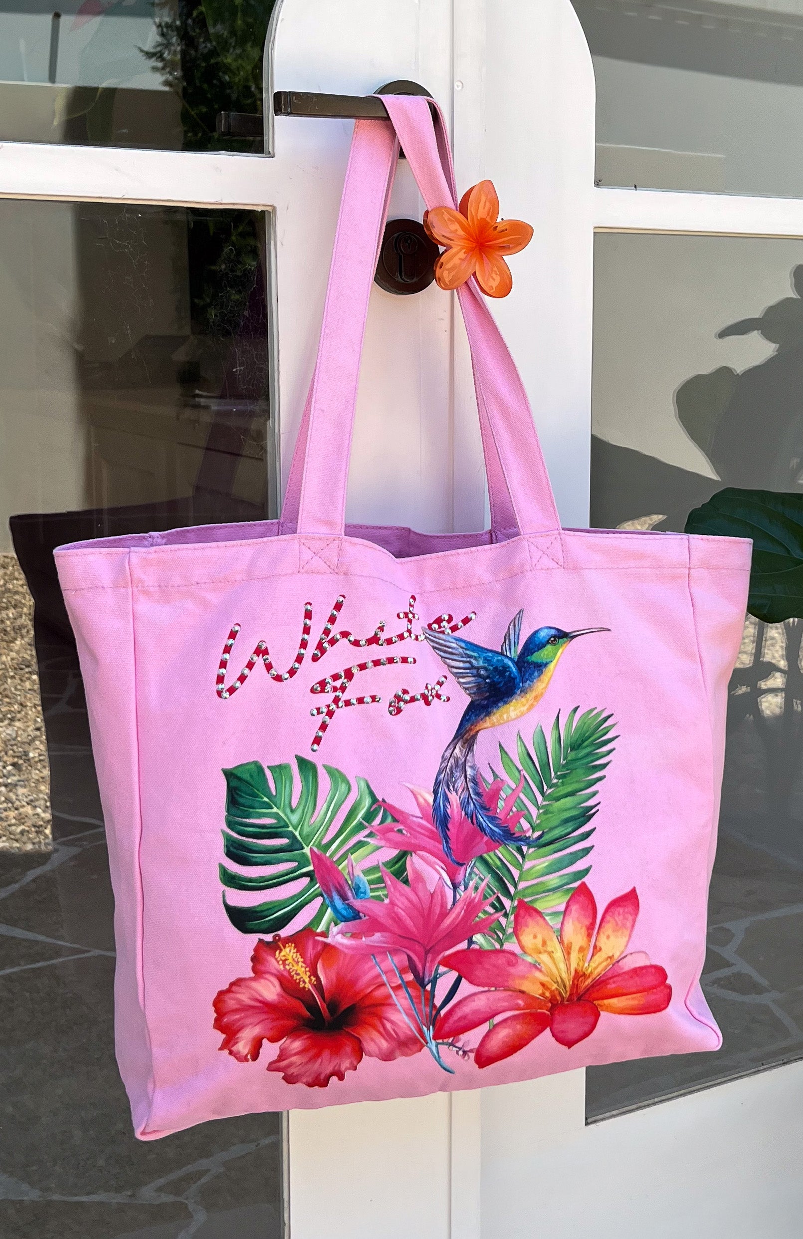 white-fox-morning-calm-tote-bag-pink-4.12.2504