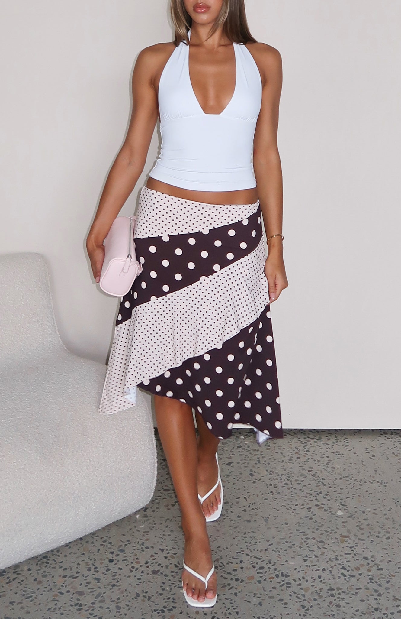 white-fox-offline-forevver-mini-skirt-choc_cream13.012.26-47