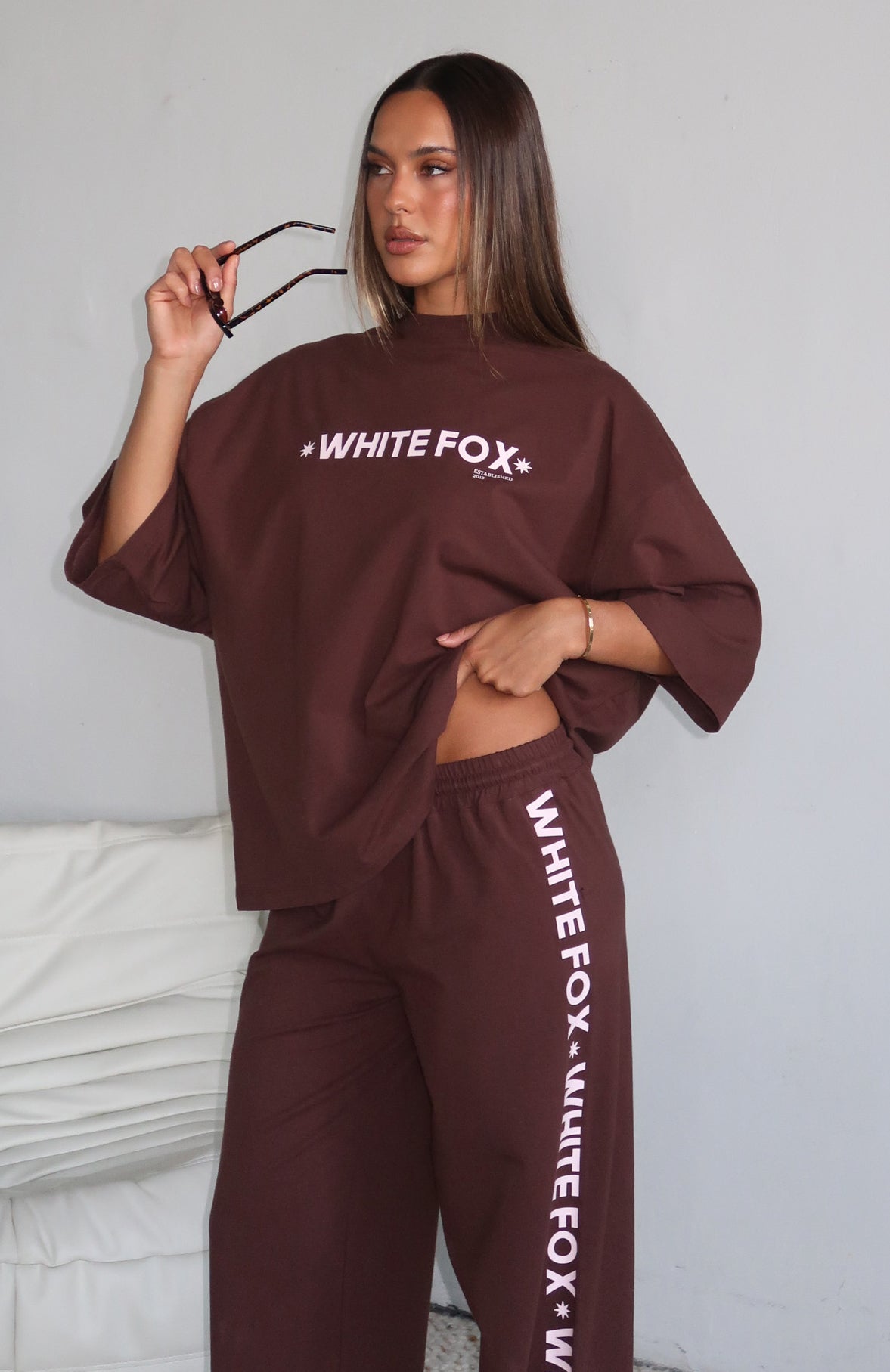 white-fox-tender-hearts-track-pants-chocolate-browntender-hearts-oversized-tee-chocolate-brown-6.3.26-007